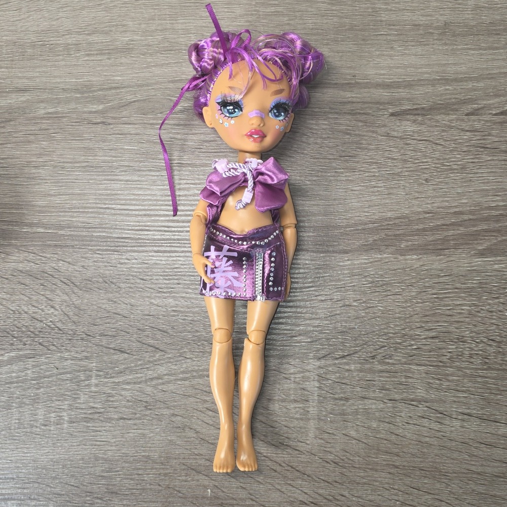 MGA Rainbow High Series 4 Lila Yamamoto Purple Fashion Doll 2022 Articulated